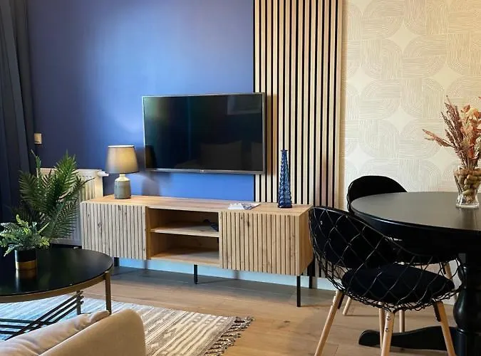 Apartament Obok Starowki - Nowka Sztuka!